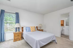 225 E Lake Trail, Columbia, SC 29209 - Photo 16