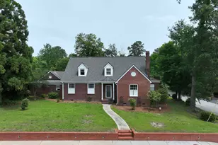 3925 Rosewood Dr, Columbia, SC 29205 - Photo 2