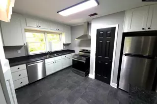 3334 Northshore Rd, Forest Acres, SC 29206 - Photo 8