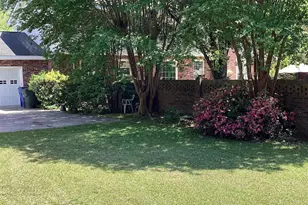 405 Black Friars Rd, Columbia, SC 29209 - Photo 8