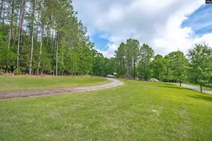 1530 Buck Hill Rd, Ridgeway, SC 29130 - Photo 16
