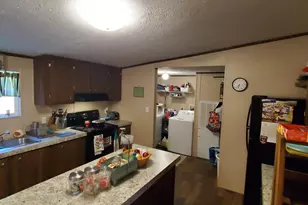 1193 Blacksgate E, Prosperity, SC 29127 - Photo 8