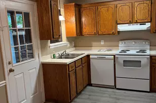 6 Bradley Ct B, Cayce, SC 29033 - Photo 8