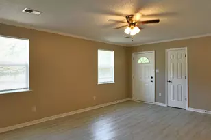 5828 Old Leesburg Rd, Hopkins, SC 29061 - Photo 8