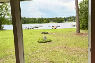 2112 Lakeshore Dr, Manning, SC 29102 - Photo 10