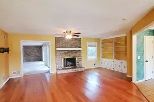 226 Lancer Dr, Columbia, SC 29212 - Photo 2