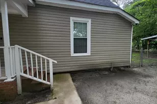 337 Mill St, Batesburg, SC 29006 - Photo 2