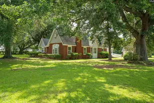 318 Summerland Ave, Batesburg, SC 29006 - Photo 2