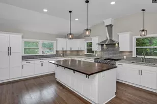 4664 Sylvan Dr, Columbia, SC 29206 - Photo 6