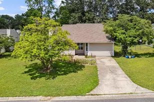 248 Flowerwood Dr, Hopkins, SC 29061 - Photo 2