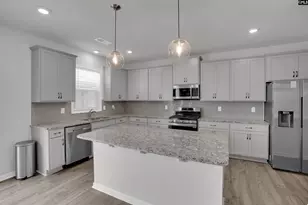 526 Deer Pk Ln, Lexington, SC 29072 - Photo 2