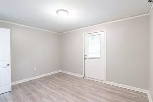 911 Airport Blvd, Columbia, SC 29205 - Photo 8