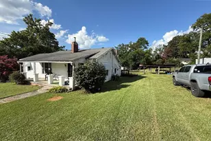 118 Glenn St, Newberry, SC 29108 - Photo 2
