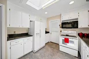 1509 Nunamaker Dr, Columbia, SC 29210 - Photo 16