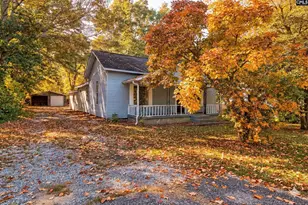 216 Summerland Ave, Batesburg, SC 29006 - Photo 2