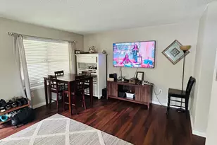 1100 Skyland Dr J1, Columbia, SC 29210 - Photo 6