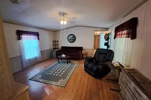 1015 Robinson, Ridgeway, SC 29130 - Photo 4