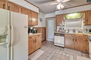 1802 D Ave, West Columbia, SC 29169 - Photo 16