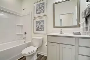 352 Acorn St, Sumter, SC 29154 - Photo 4