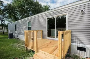 1043 Bluefield Rd, Lexington, SC 29073 - Photo 2