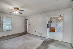 108 Vale Dr, Lexington, SC 29073 - Photo 4