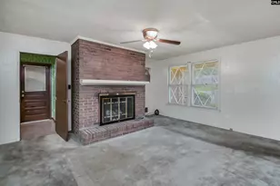 108 Vale Dr, Lexington, SC 29073 - Photo 2