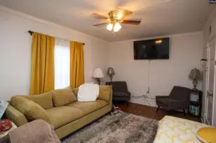 2108 Broad Street 23, Camden, SC 29020 - Photo 2