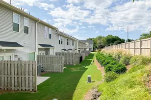 200 Button Willow St, Taylors, SC 29687 - Photo 28