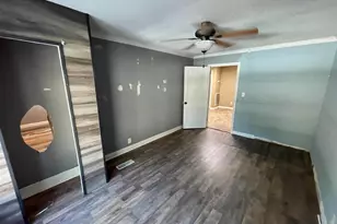 725 Brooks Ave, West Columbia, SC 29169 - Photo 16