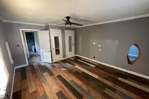 725 Brooks Ave, West Columbia, SC 29169 - Photo 14