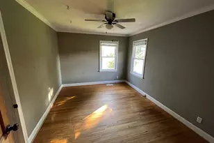 725 Brooks Ave, West Columbia, SC 29169 - Photo 4