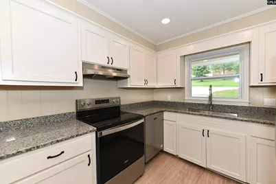 4 Valleybrook Court, Sumter, SC 29154 - Photo 4