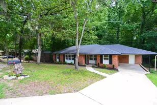 4 Valleybrook Ct, Sumter, SC 29154 - Photo 2