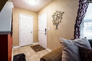 256 Crimson Oak Dr, Lexington, SC 29072 - Photo 4