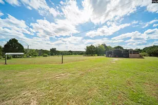 320 Hunter Rd, Greenwood, SC 29646 - Photo 26