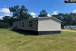 1130 Gilbert St, Sumter, SC 29150 - Photo 6