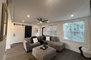 601 Cleveland St, Greenville, SC 29061 - Photo 8