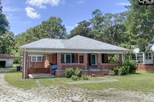 2705 College, Newberry, SC 29108 - Photo 1