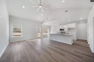 2308 Northcutt Rd, Hartsville, SC 29550 - Photo 10