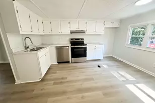 537 Longleaf Rd, Ridgeway, SC 29130 - Photo 6