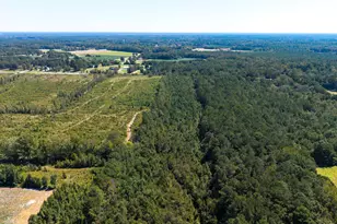 330 Pinecrest Dr, Sumter, SC 29153 - Photo 18