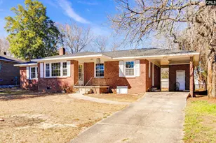 908 B Ave, West Columbia, SC 29169 - Photo 2