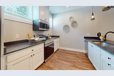 2218 Rosewood Drive, Columbia, SC 29205 - Photo 14