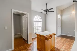 7 Bridle Path Ct, Columbia, SC 29229 - Photo 4