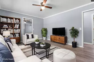 304 Wilson St, Sumter, SC 29150 - Photo 2