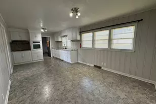 303 Nell St, Batesburg, SC 29006 - Photo 8