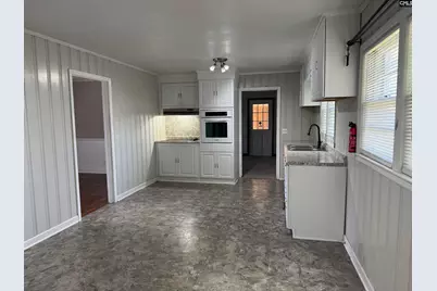 303 Nell Street, Batesburg, SC 29006 - Photo 12