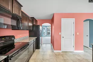 27 Driftwood Ave, Elgin, SC 29045 - Photo 6