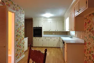 22 Archdale Rd, Columbia, SC 29209 - Photo 16