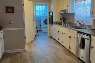 3425 Lyles St, Columbia, SC 29201 - Photo 16